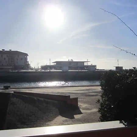 شقة Pour 4 Personnes Face A L Estacade- Les Terrasses De L Ocean